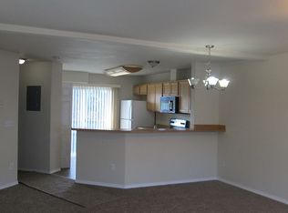 1979 Bragaw Square Pl #22, Anchorage, AK 99508