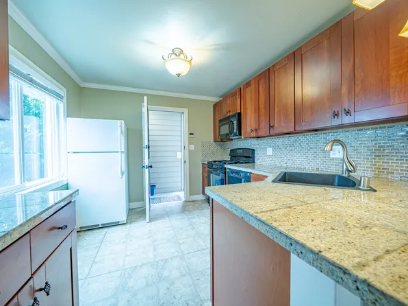 3116 Macaulay St, San Diego, CA 92106
