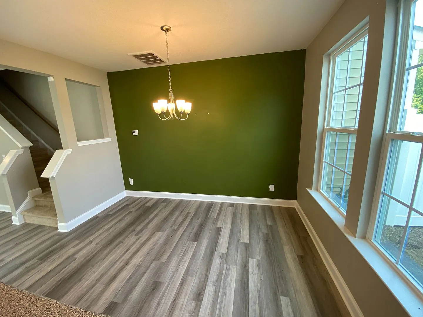 Room for Rent in 3 Bedroom Townhome at Princess Lita Way — Photo 4