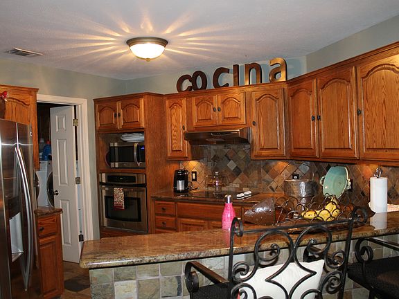 4th image of 5814 Meadowland Dr