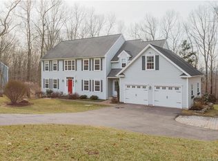 59 Pyquag Ln, Glastonbury, CT 06033