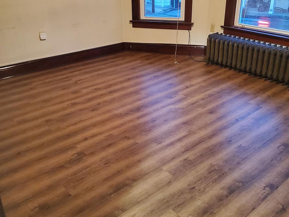 1st image of 108 N Main St Unit B