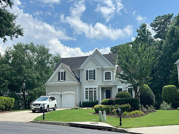 4th image of 180 Smithdun Ln