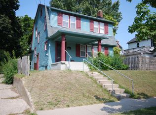 1215 Fisk Rd SE, Grand Rapids, MI 49506