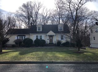 58 Somerset Rd, Norwood, NJ 07648