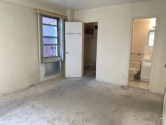 Sold by Winzone Realty Inc