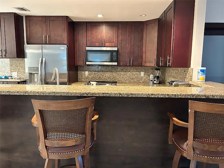 11519 SW 84th Ln #11519 — Photo 6