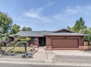 4634 Castle Ct, Redding, CA 96001