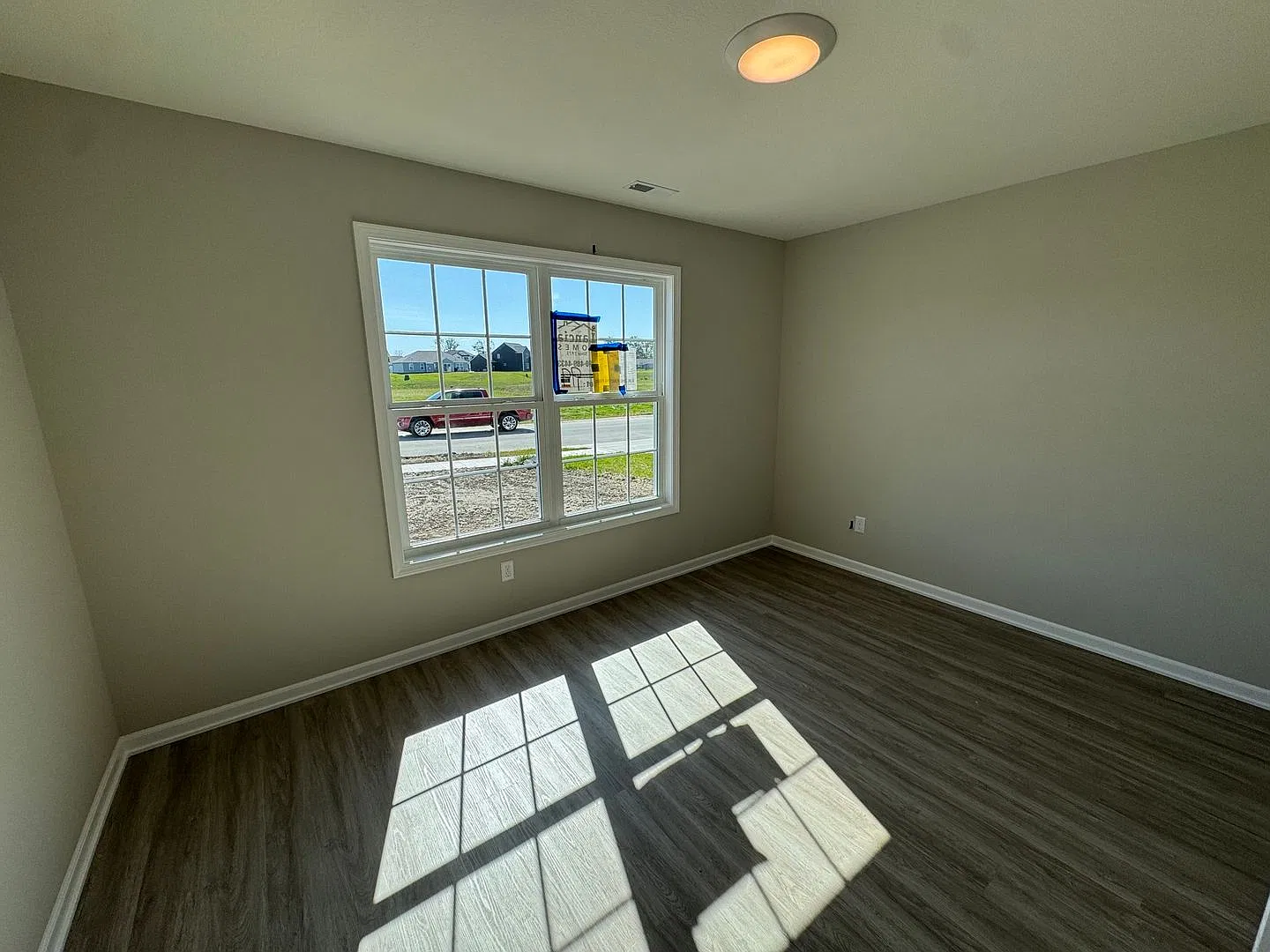 377 Forecast Cove — Photo 4