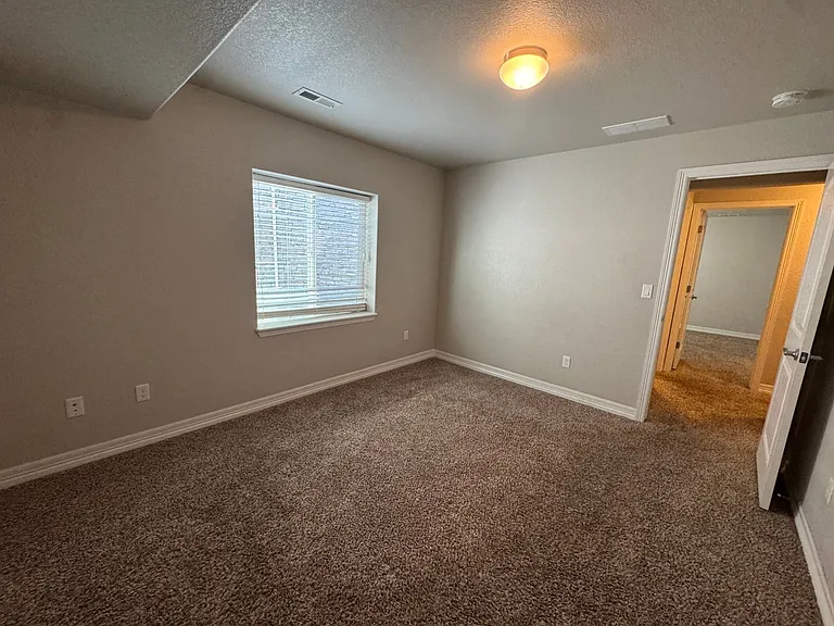 6131 Anders Ridge Ln — Photo 34