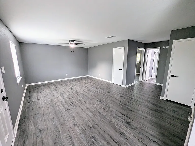2015 Rosalee St #4 — Photo 1