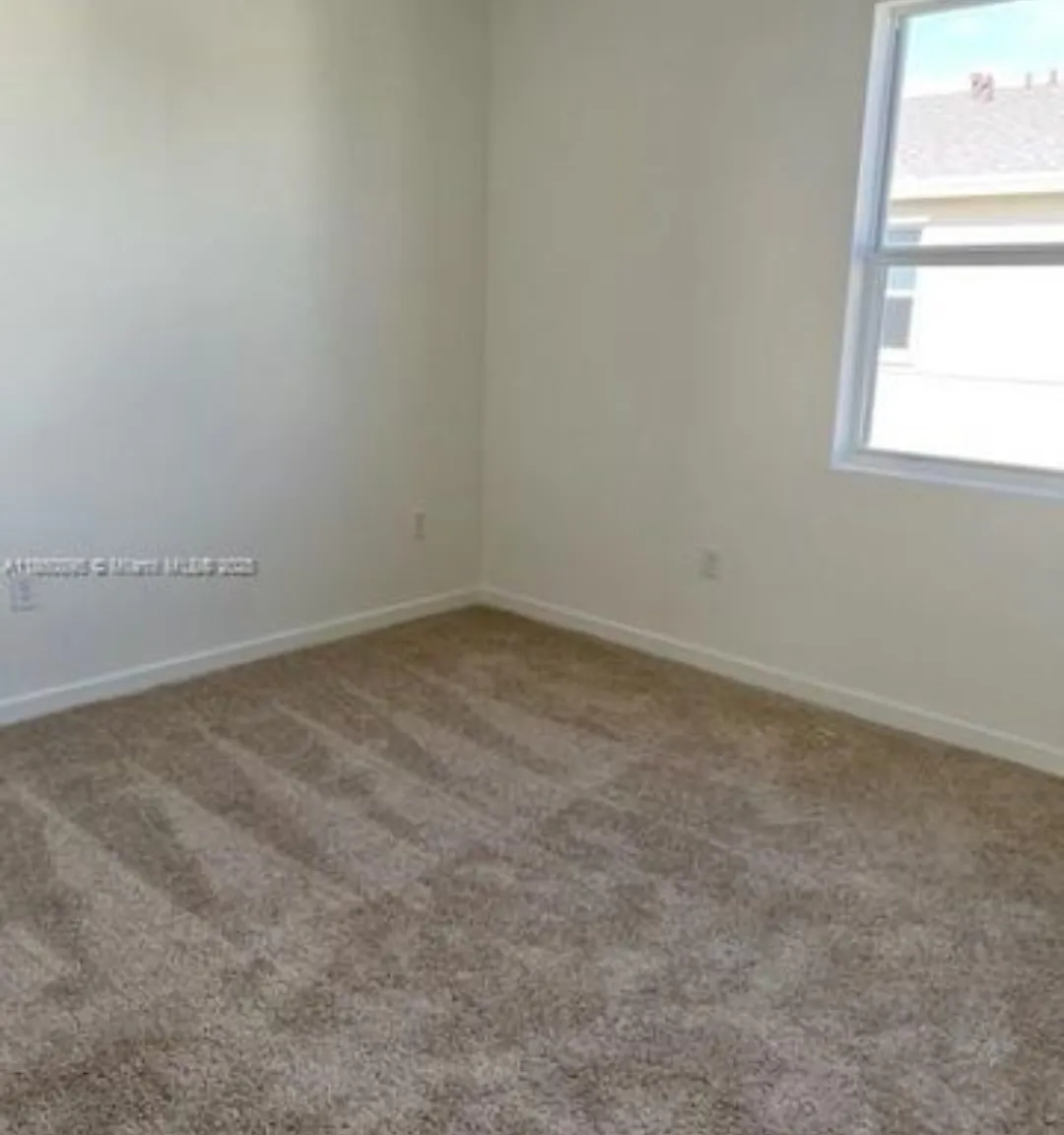2 bed, 2.5 bath, 1208 sqft, $2,400 — Photo 4