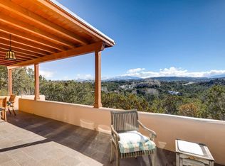 1045 Mansion Ridge Rd, Santa Fe, NM 87501
