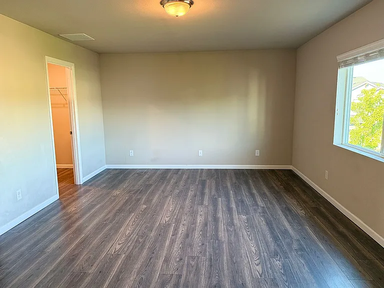 8657 Atlas Ave NE — Photo 14