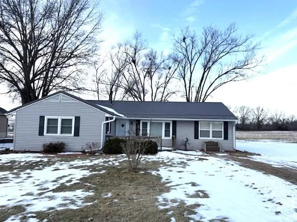 202 S Pine St, Brookfield, MO 64628