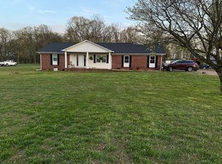 391 Ezell Rd, Murray, KY 42071