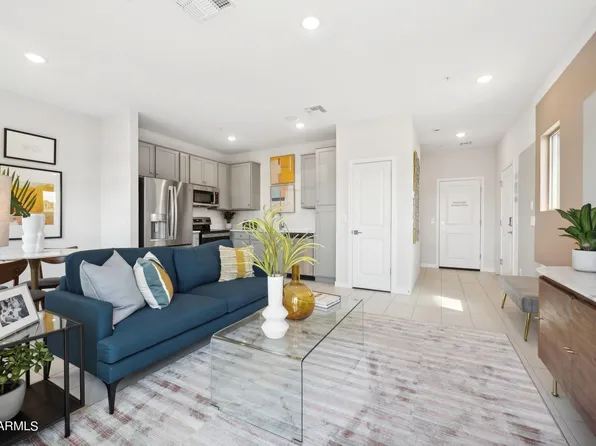 2820 W RED FOX Road, Phoenix, AZ 85085