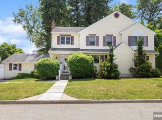 583 Brookside Ave, Oradell, NJ 07649