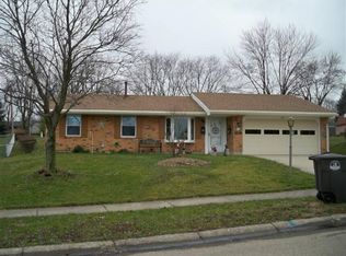 136 Arisa Dr, Dayton, OH 45449