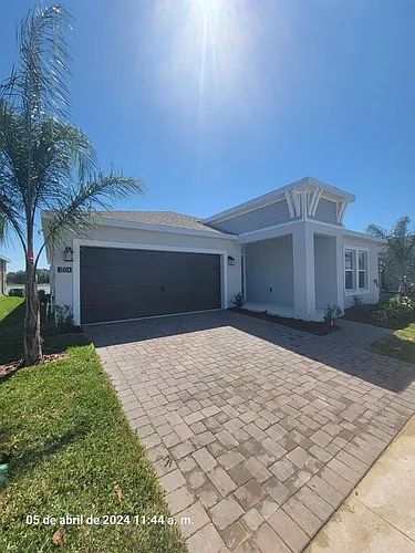 5004 Worchester Dr Photo 1