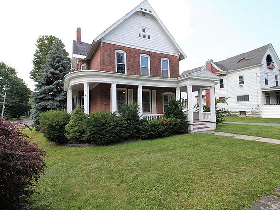 3rd image of 334 Keyes Ave