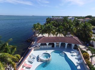 8 Cypress Ter, Key West, FL 33040