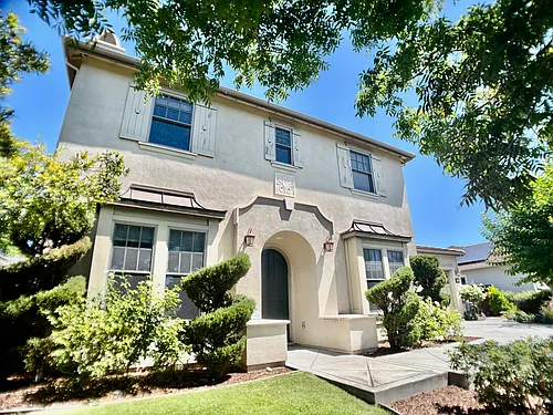 140 Levin Ave Photo 1