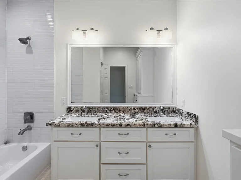 14002 Myrtlea Dr — Photo 21