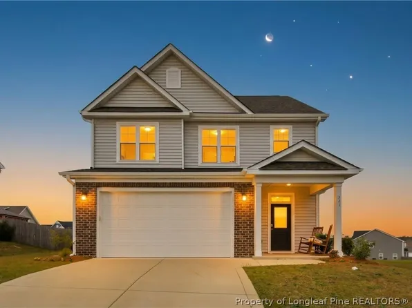 331 Brentmoor Dr, Raeford, NC 28376