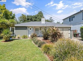 9608 Las Vegas Ave, Oakland, CA 94605