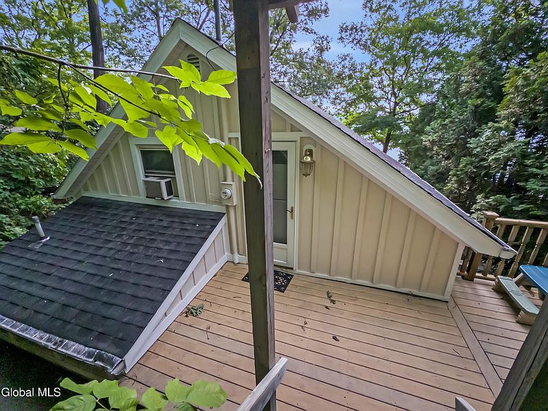 2nd image of 272 Glen Lake Road