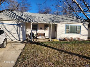 2316 SW Madeline Ln, Topeka, KS 66614
