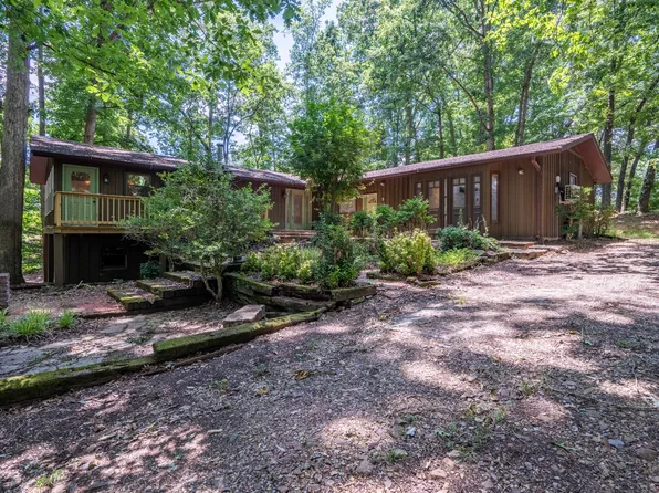 1017 Hayes Rd, Lawrenceburg, TN 38464