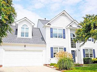 2904 Livingston Ct, Virginia Beach, VA 23456