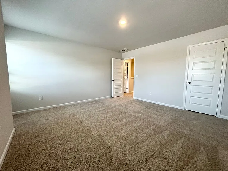 1033 Arborwood Dr SW — Photo 17