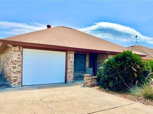 1816 Polk St, Mission, TX 78572