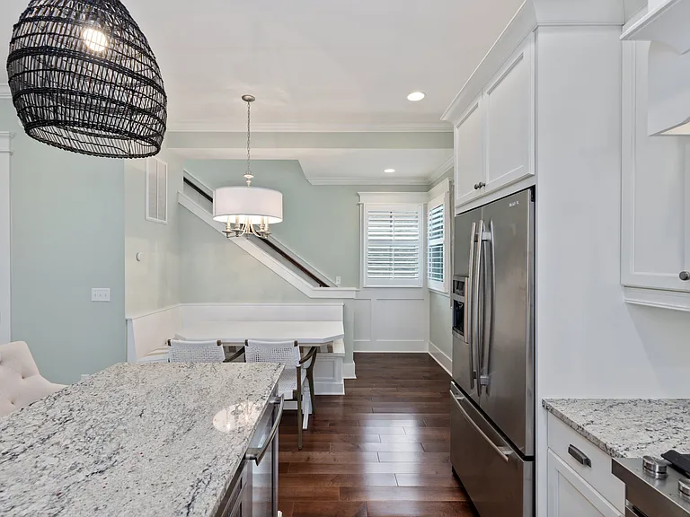 1710 Tearthumb Ct — Photo 9