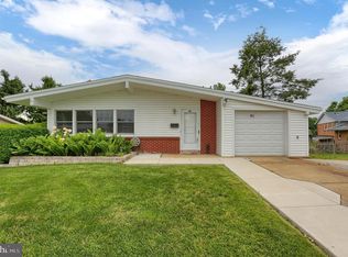 86 Hillside Cir, Camp Hill, PA 17011