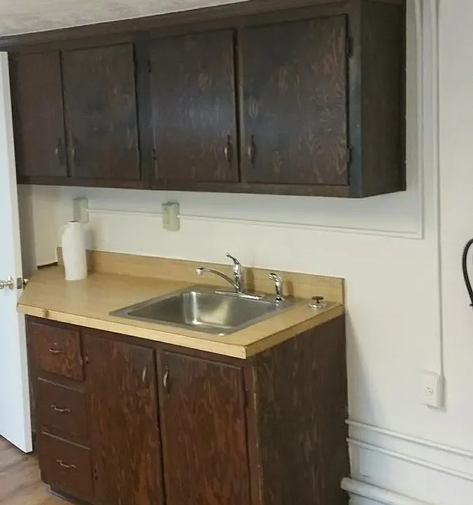 Kitchen 1