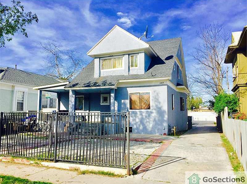 1st image of 1009 E 23rd St