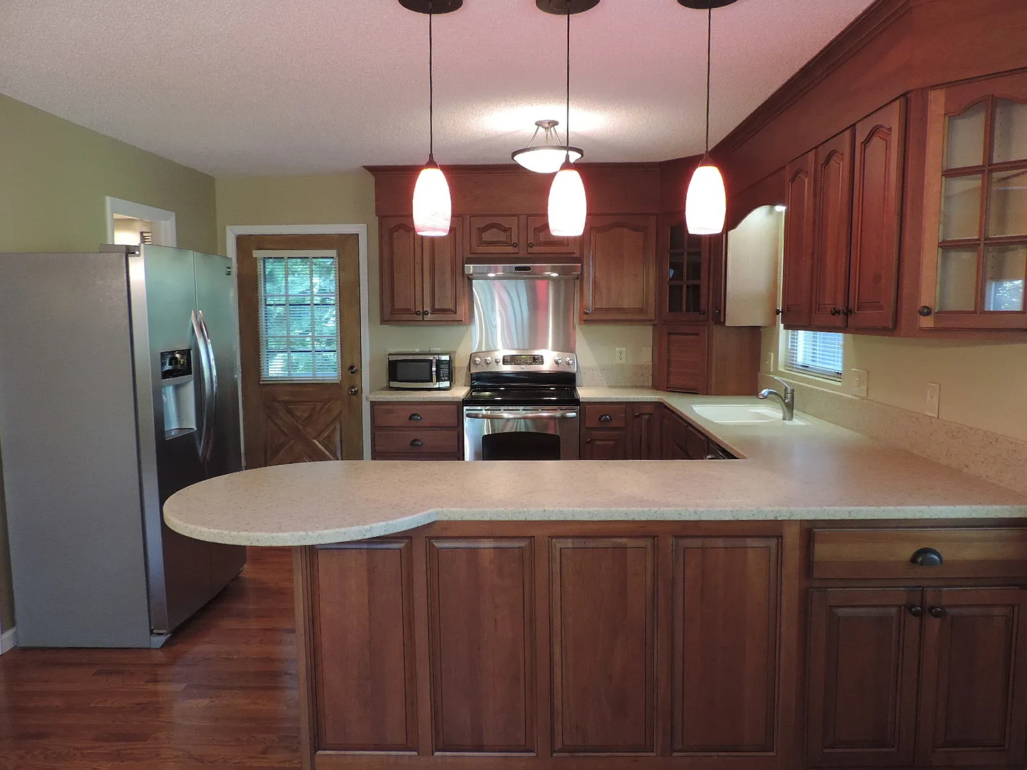 3/2 in Teaberry Hills With Long-Range Views From The Wrap Around Deck! — Photo 4