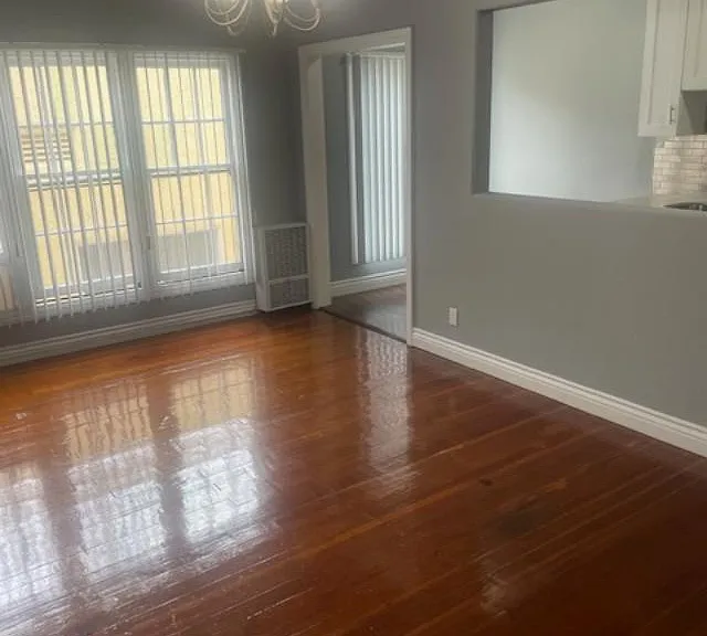 1921 Whitley Ave #9 — Photo 4