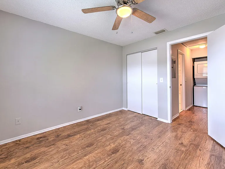 230 Berry Tree Pl — Photo 23