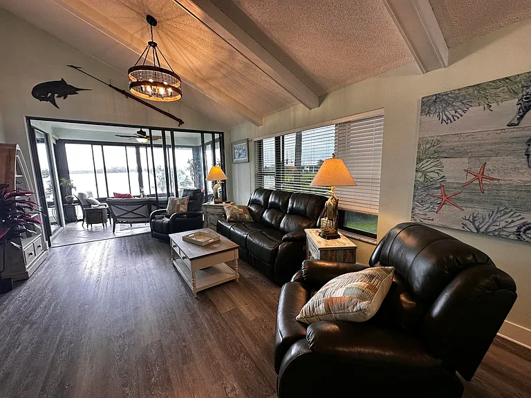 6142 SE Landing Way #16 — Photo 29