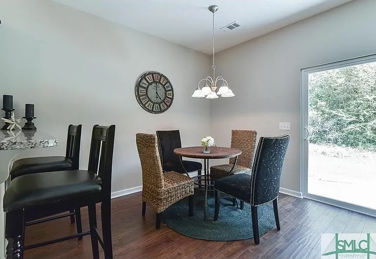 50 Walker Ct — Photo 16
