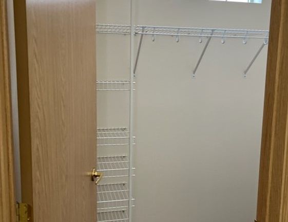 4th image of 7715 N Crestline St APT 31
