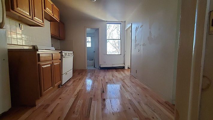 2nd image of 680 4th Ave #2FF