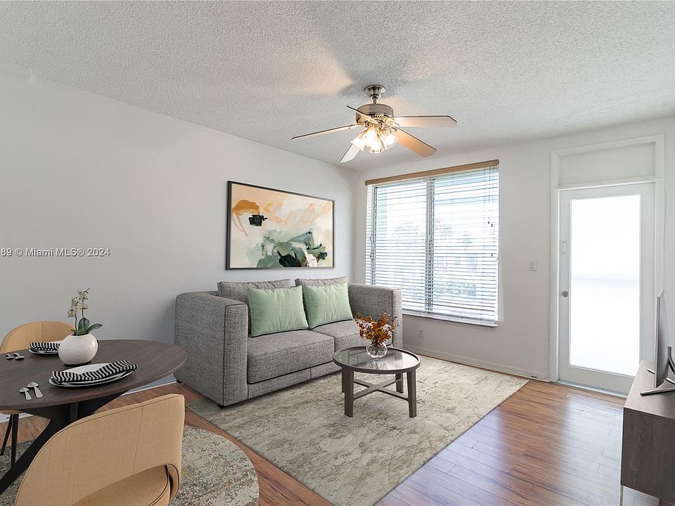 1st image of 1150 Euclid Ave APT 205