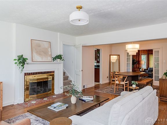 5th image of 2769 Hilton Dr