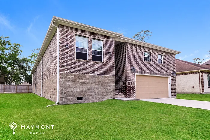 18027 Bambridge Dr — Photo 3